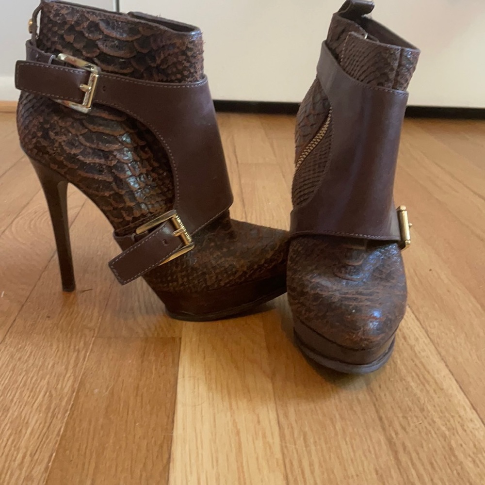 Michael Kors bootie